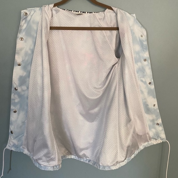 PINK  blue/white camo windbreaker jacket - Picture 5 of 6